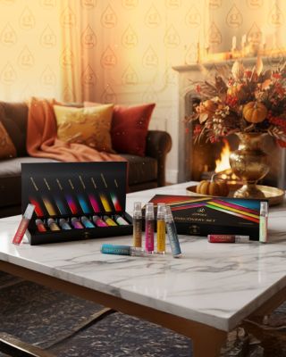 Non sai quale profumo fa per te? Nel nostro Discovery Set troverai 8 campioncini (2 ml) che ti faranno scoprire il nostro...