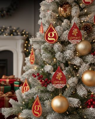 ✨🌲 Quando la fragranza diventa parte della decorazione! Regala alla tua casa un tocco Giovani® e goditi un Natale che...